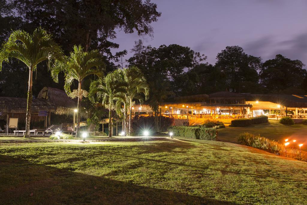 Hotel Hacienda Sueno Azul Puerto Viejo de Sarapiqui ภายนอก รูปภาพ